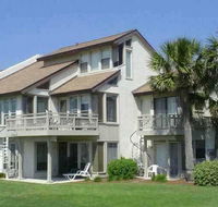 102 John Fripp Villa - Accommodation Michigan