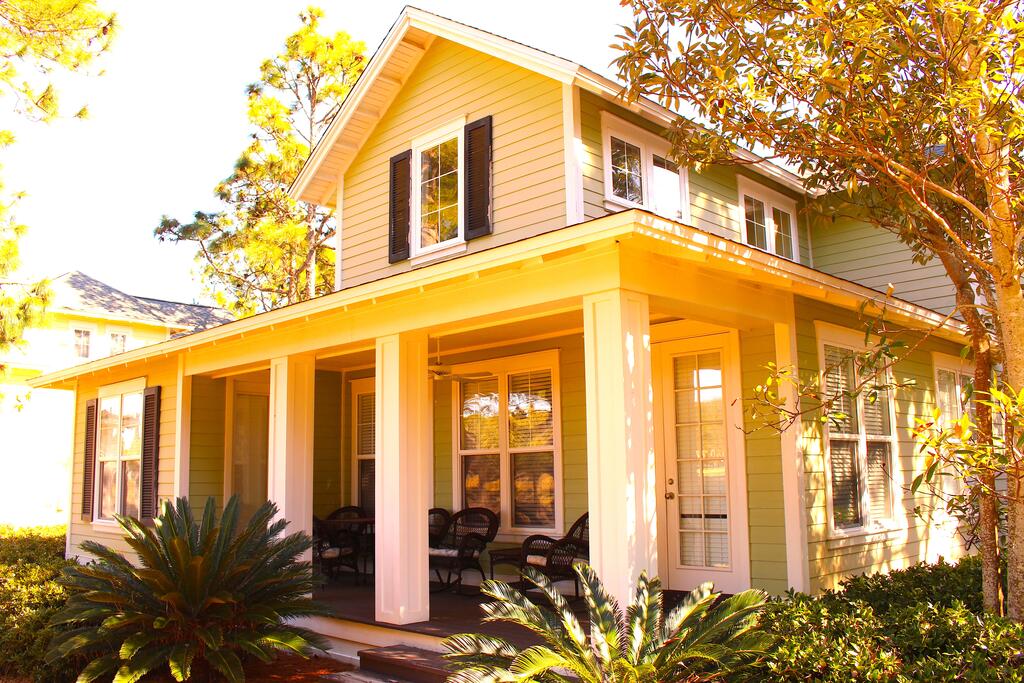 1337 Laurel Grove Home - thumb 2