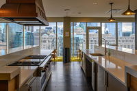 2BR Exquisite Loft Rooftop Pool Gym and Balcony by ENVITAE Accommodation Michigan