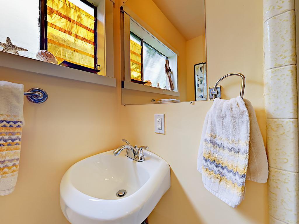 457 NW 56th St Home - thumb 3