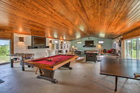 70's Themed Traverse City Home with Hot Tub Accommodation Michigan