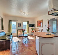 Adobe Escape with Views - Near Taos Ski Valley - Accommodation Michigan