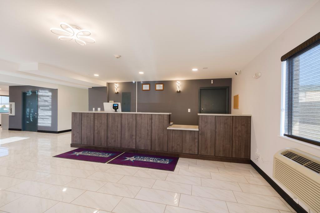 Americas Best Value Inn East Peoria - thumb 3