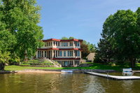 Apartment with Dock and Patio Access on Long Lake Accommodation Michigan