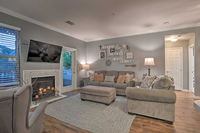 Aurora Condo with Patio Mins to Breweries and Parks Accommodation Michigan