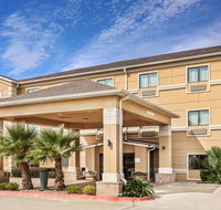 Baymont by Wyndham Tyler - Accommodation Michigan