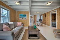 Beachfront Family Apt. in Hawk's Nest Beach Accommodation Michigan