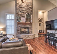 Big Boulder Mountain Townhome with Lake Club Access - Accommodation Michigan