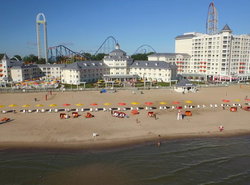 Cedar Point Hotel Breakers
