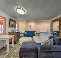 Chic Studio with Grill - 25 Mins to Taos Ski Valley - Accommodation Michigan