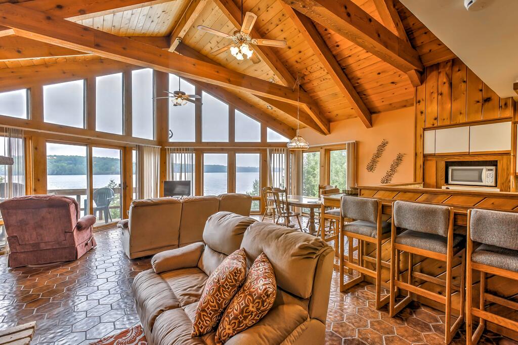 Chicagon Lakefront Cabin With Private Sauna & Dock Home - thumb 2