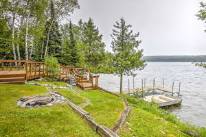 Chicagon Lakefront Cabin With Private Sauna & Dock Home