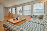 Coastal Connecticut Apt - Walk to Sound View Beach Accommodation Michigan