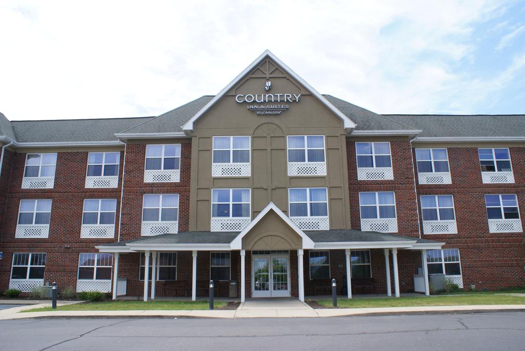 Country Inn & Suites By Radisson, Lansing, MI - thumb 1