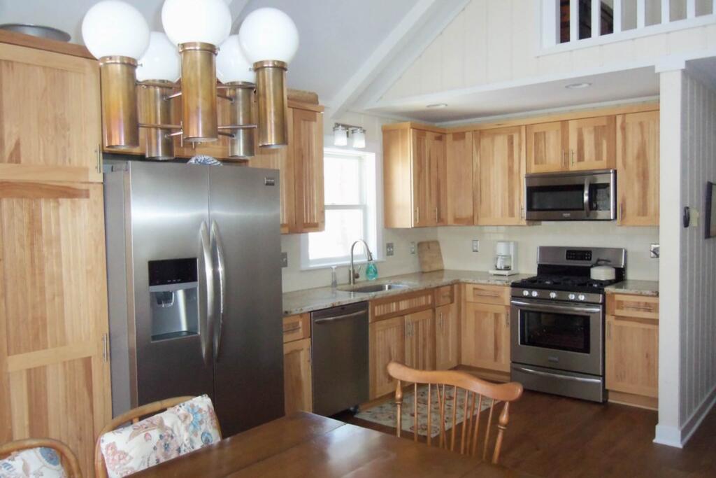 Crystal Cottage - thumb 1