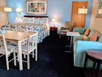 Book Thomson Hotels, Accommodation Michigan Accommodation Michigan