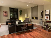 Executive Suite in Downtown Strip Accommodation Michigan