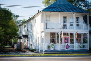 Four Connected Apartments In Downtown Traverse City