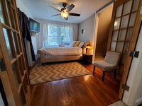 Grosse Pointe Area Cottage Canals Complementary WiFi Accommodation Michigan