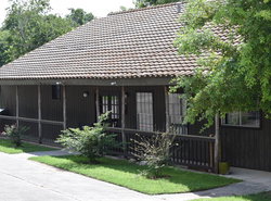 Gruene Outpost River Lodge