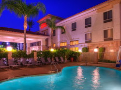 Hampton Inn & Suites Ontario