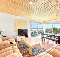 Harmony Beach House 3 Bedrooms Sleeps 6 Ocean Front Large Deck - Accommodation Michigan