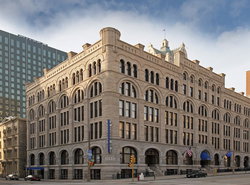 Hilton Garden Inn Milwaukee Downtown
