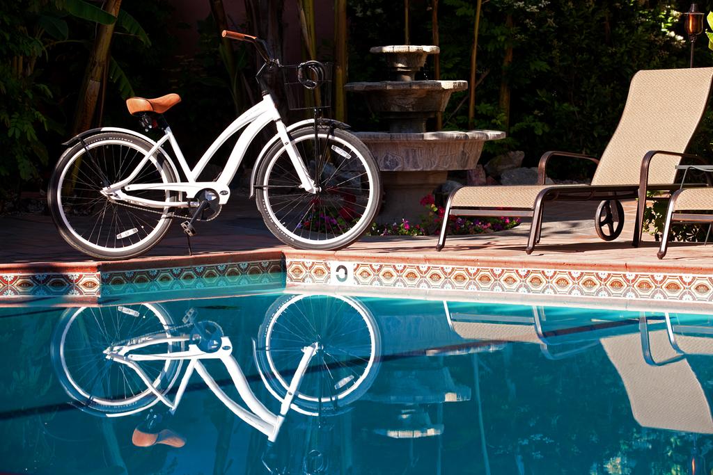 Hotel California - thumb 1