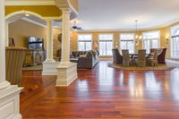 Huge Naperville Riverside Estate Accommodation Michigan