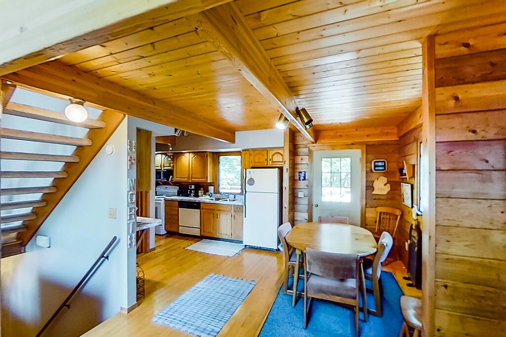 Juneberry Abode - thumb 2