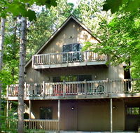 McKenzie's Lodge - Accommodation Michigan