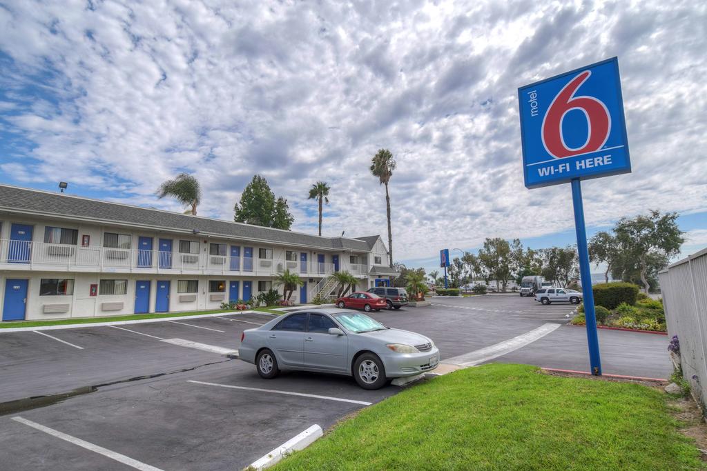Motel 6-Baldwin Park, CA - Los Angeles - thumb 1