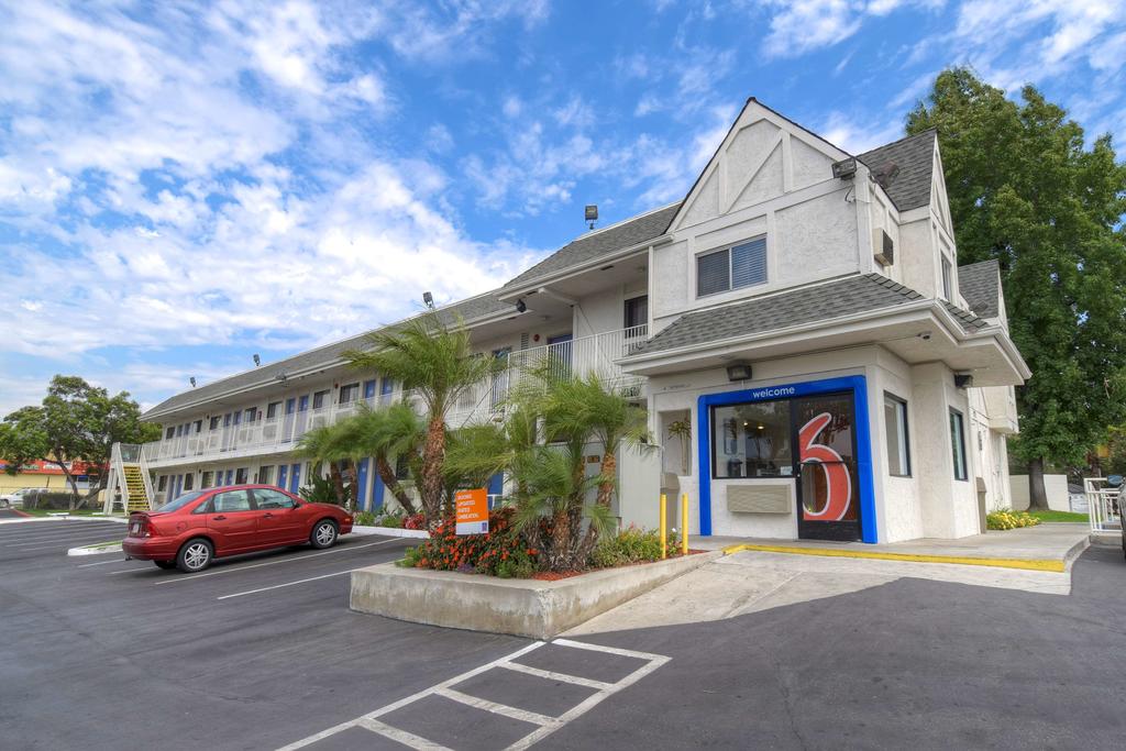 Motel 6-Baldwin Park, CA - Los Angeles - thumb 0