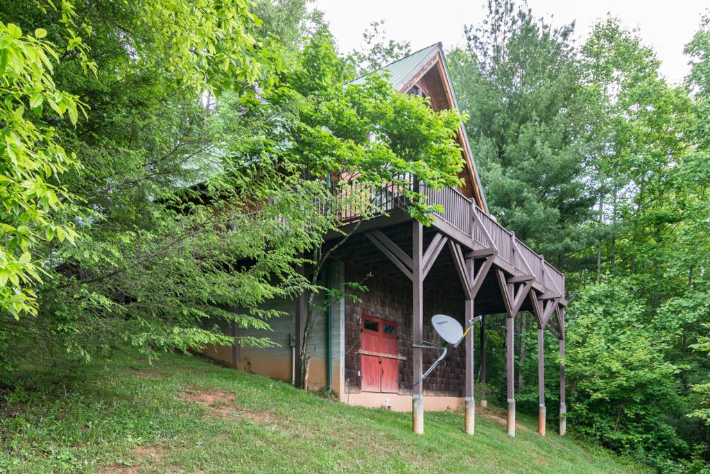 Mountain Escape Cabin - thumb 2