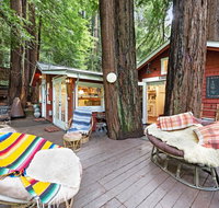 Mt. Hermon Treehouse - Accommodation Michigan