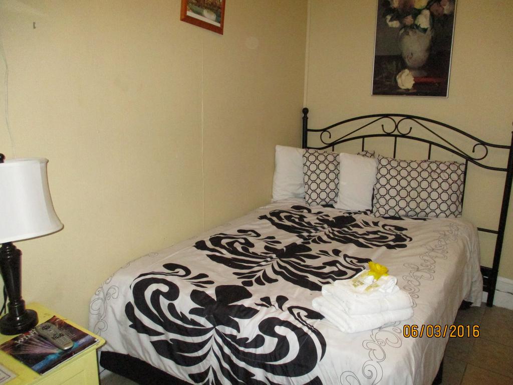 Neptune Hotel - thumb 0