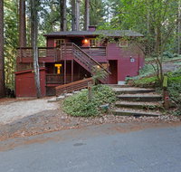 Oma's House - Accommodation Michigan