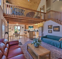 Questa Home with Views - 13 Mi to Red River Skiing - Accommodation Michigan