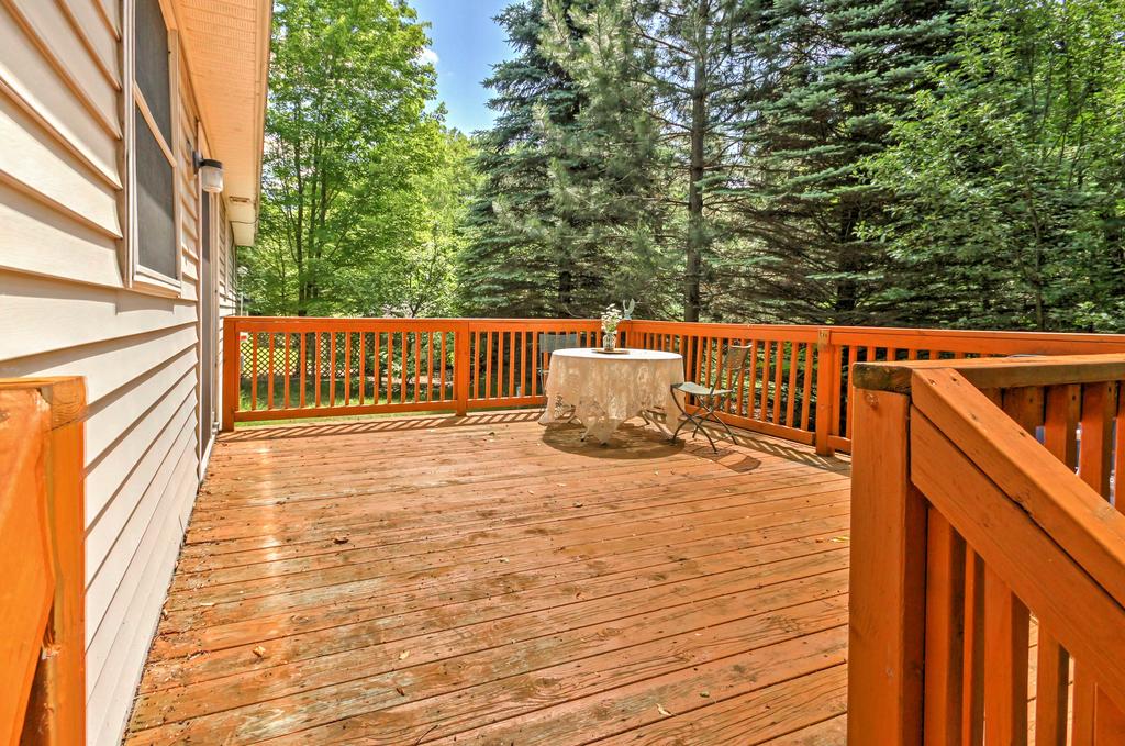 Quiet Lexington Home With Deck 1 Mile To Lake Huron! - thumb 2
