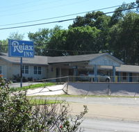 Relax Inn Tyler - Accommodation Michigan