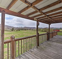 Rogersville Barn Apt on 27 Tranquil Acres with Pond - Accommodation Michigan