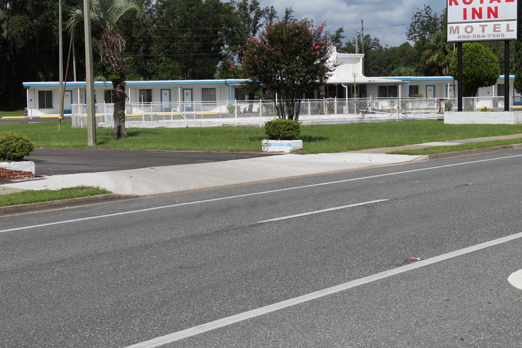 Royal Inn Motel - thumb 3