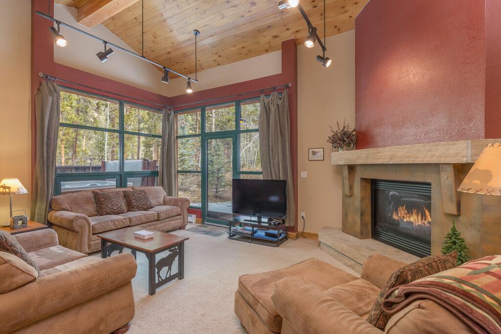 Ski Tip By Summit County Mountain Retreats - thumb 0