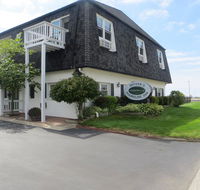 Snyders Shoreline Inn - Accommodation Michigan