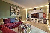 Suburban Detroit Home with Porch Yard and Fire Pit Accommodation Michigan