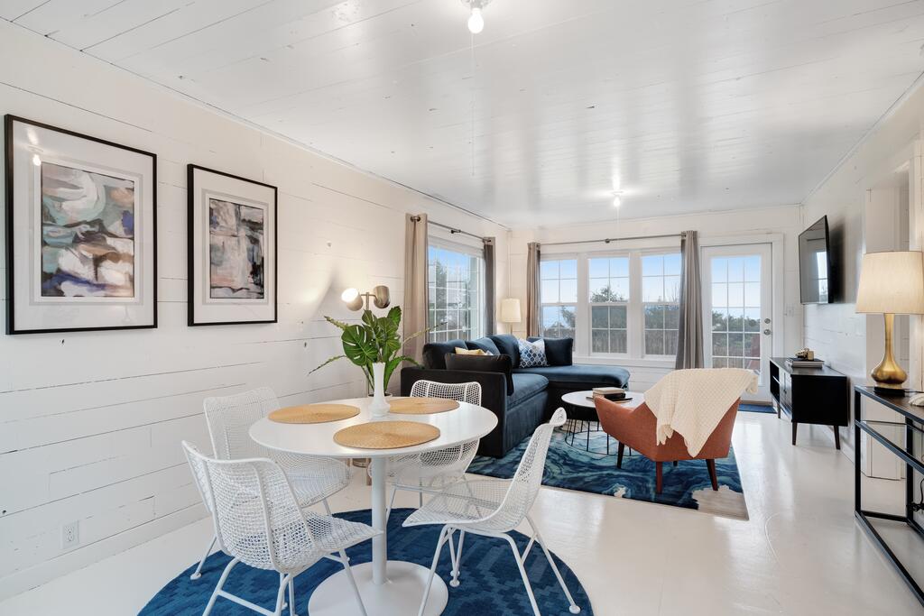 Sunset Beach Getaway - thumb 2