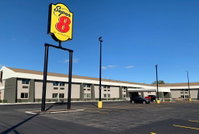 Super 8 by Wyndham South Holland Accommodation Michigan