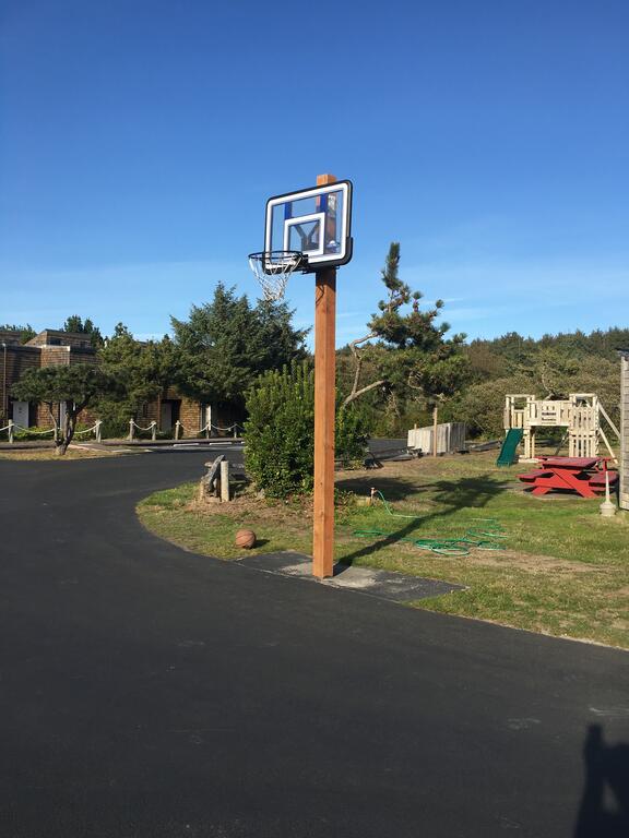 Surfcrest Vacation Condominiums, A VRI Resort - thumb 2