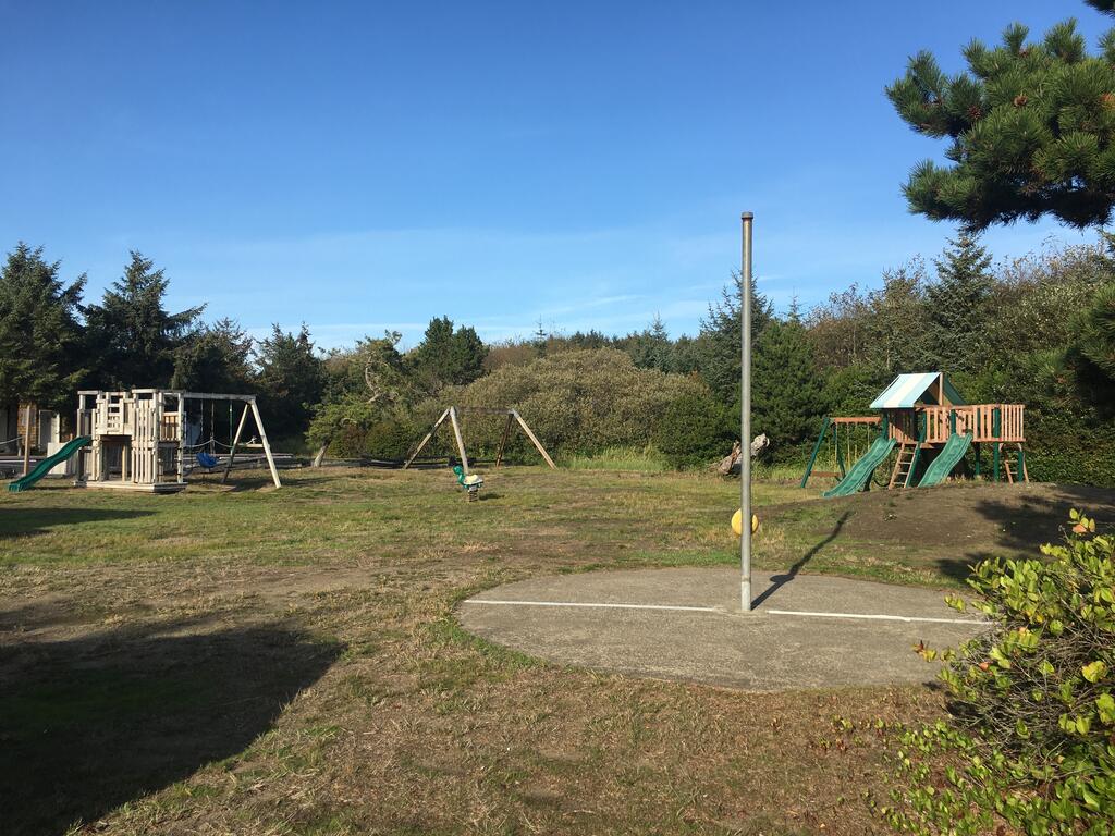 Surfcrest Vacation Condominiums, A VRI Resort - thumb 3