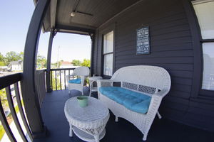 The City Roost With Balcony